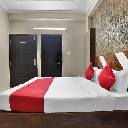 Hotel O Zodiac Indore Exteriör bild