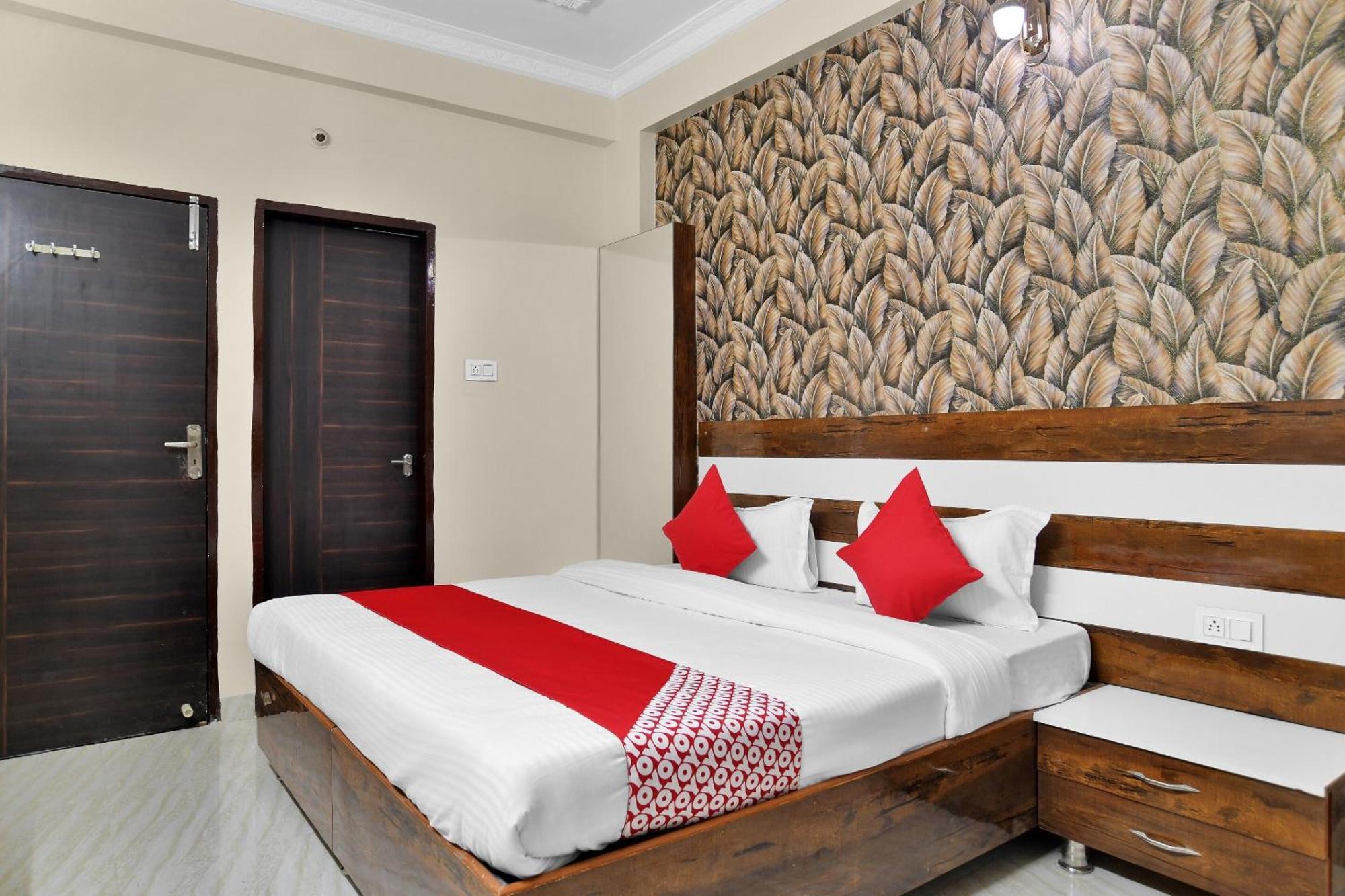 Hotel O Zodiac Indore Exteriör bild