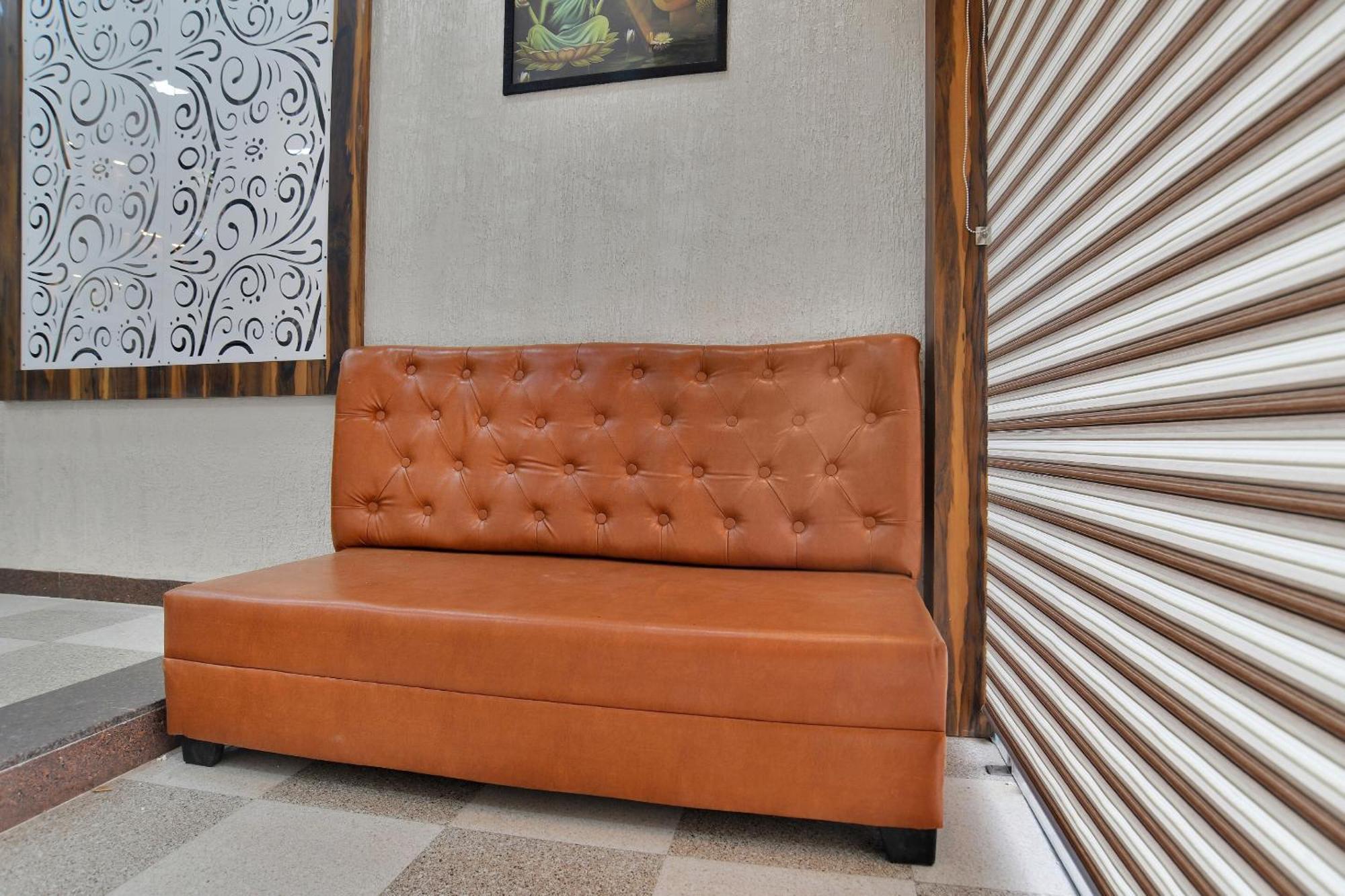 Hotel O Zodiac Indore Exteriör bild