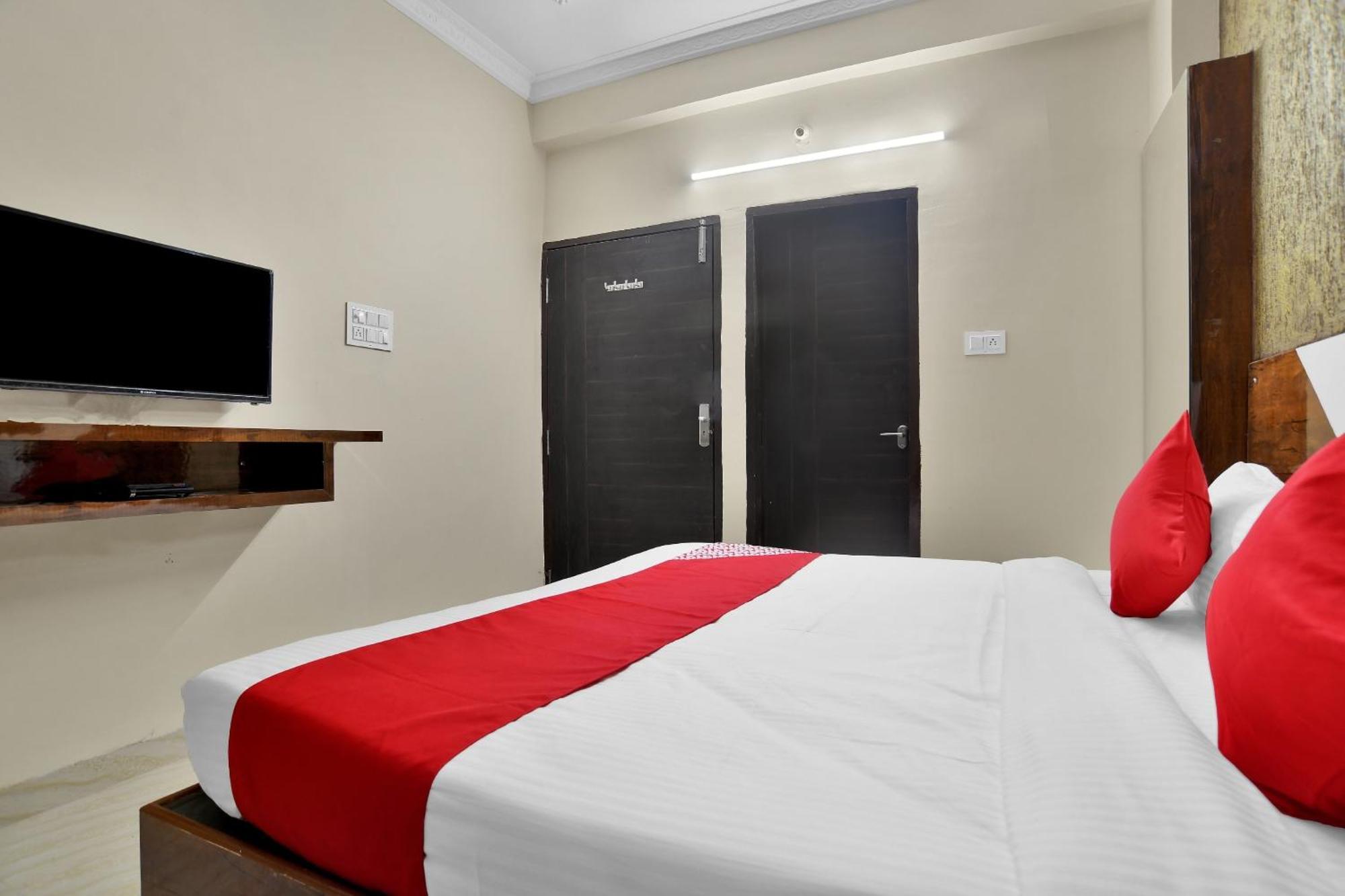 Hotel O Zodiac Indore Exteriör bild